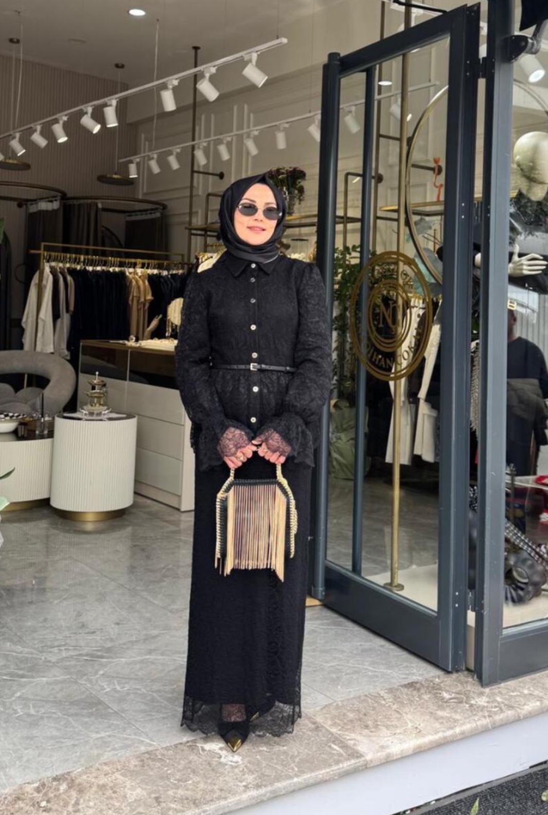 Beli Peplum Dantel Elbise